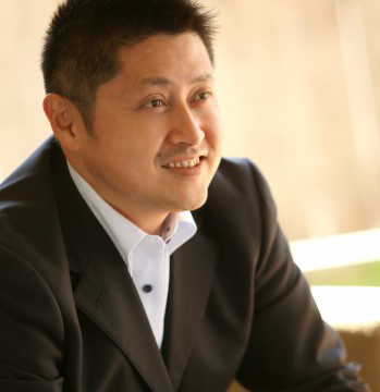 井上伸也の顔写真